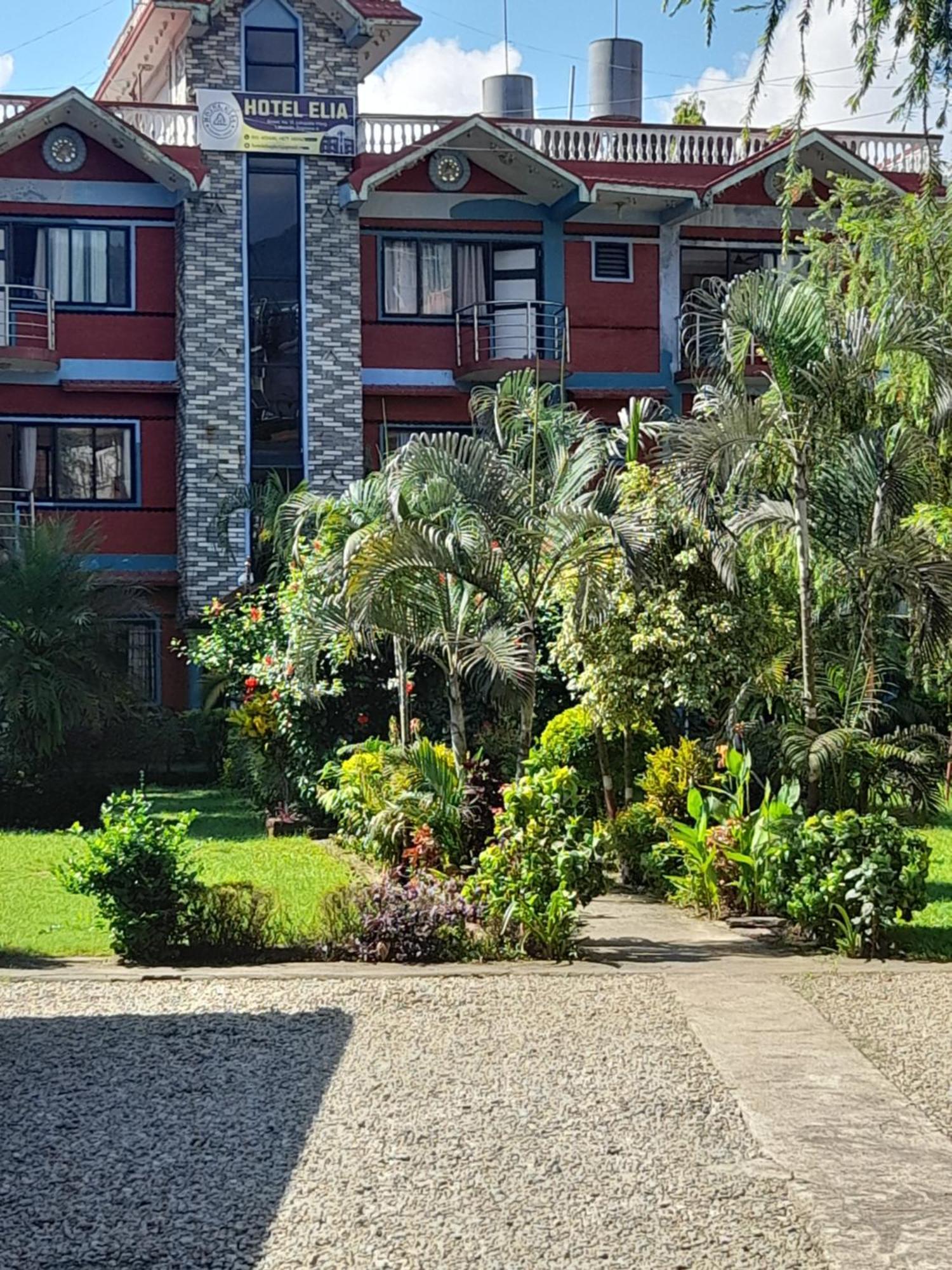 Hotel New Elia Pokhara Buitenkant foto